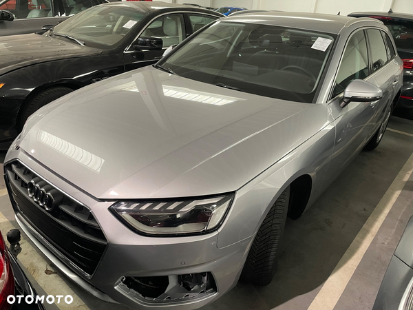 Audi A4 40 TDI Advanced S tronic