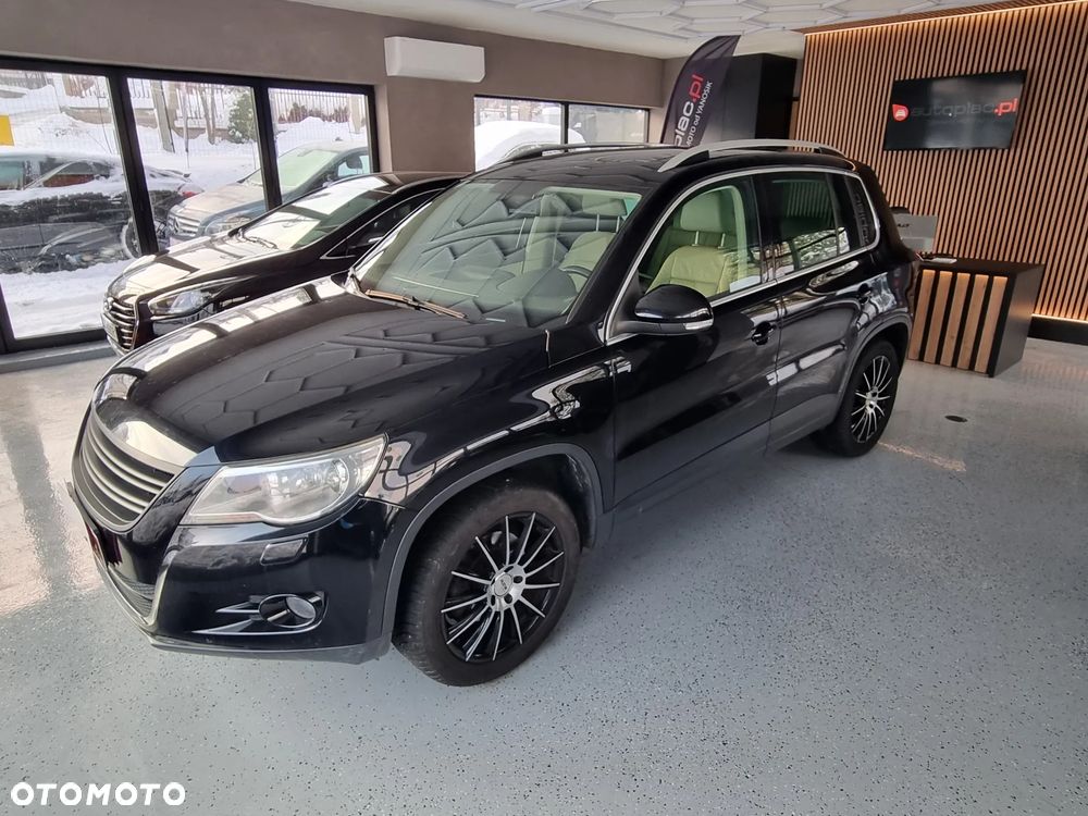 Volkswagen Tiguan - 5