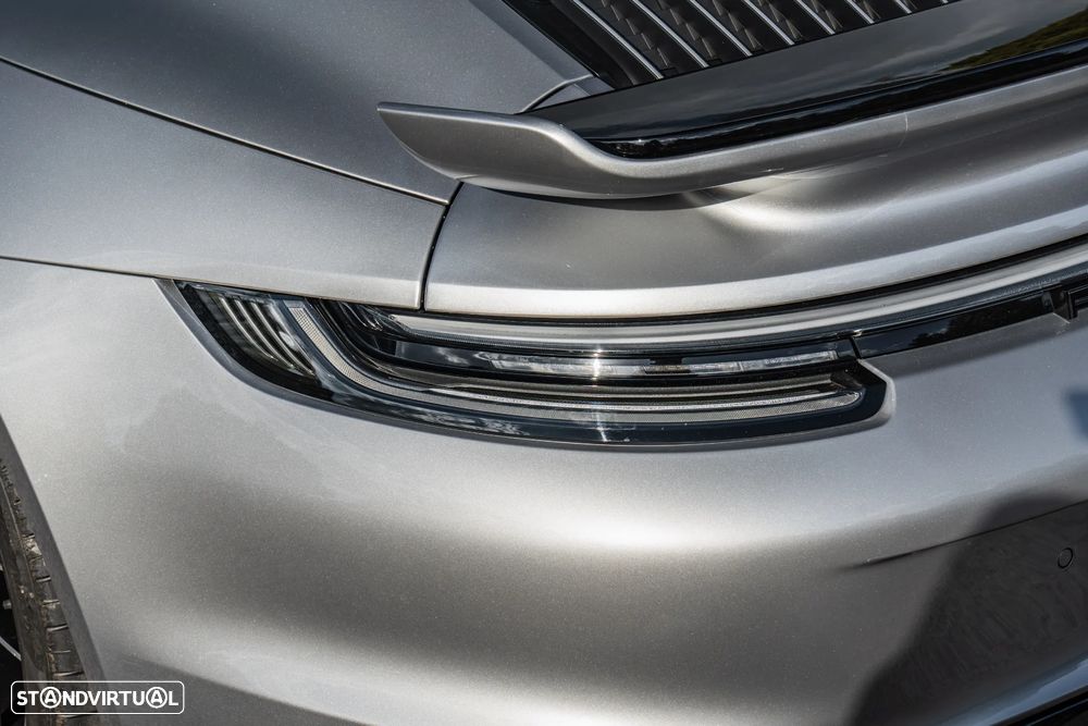 Porsche 911 (992) Turbo S Cabriolet - 30