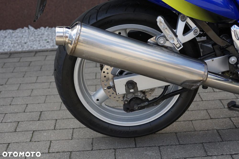 Suzuki GSX - 8