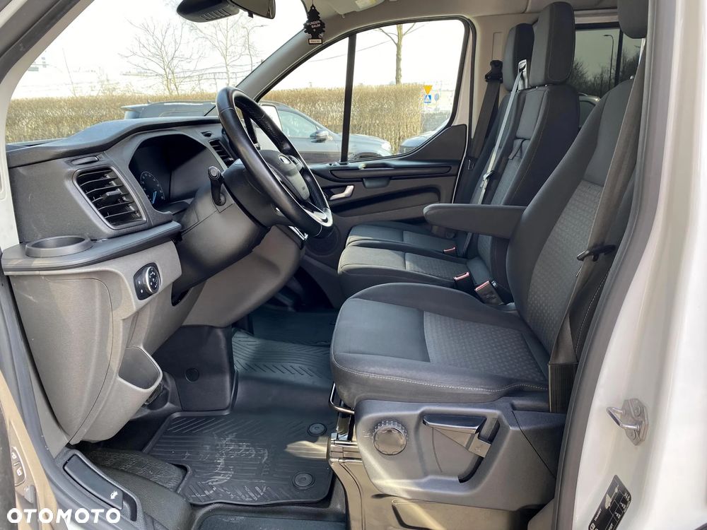Ford Transit Custom - 14
