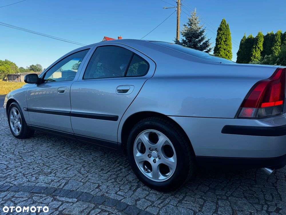 Volvo S60 2.4 Summum - 10