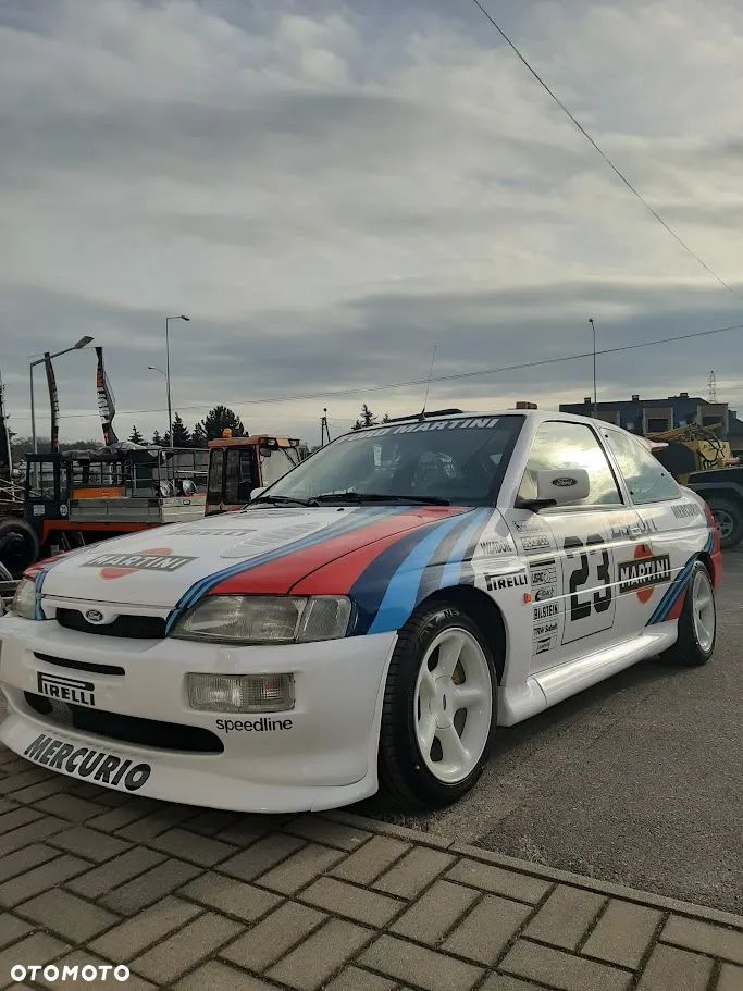 Ford Escort 2000 RS Cosworth - 5
