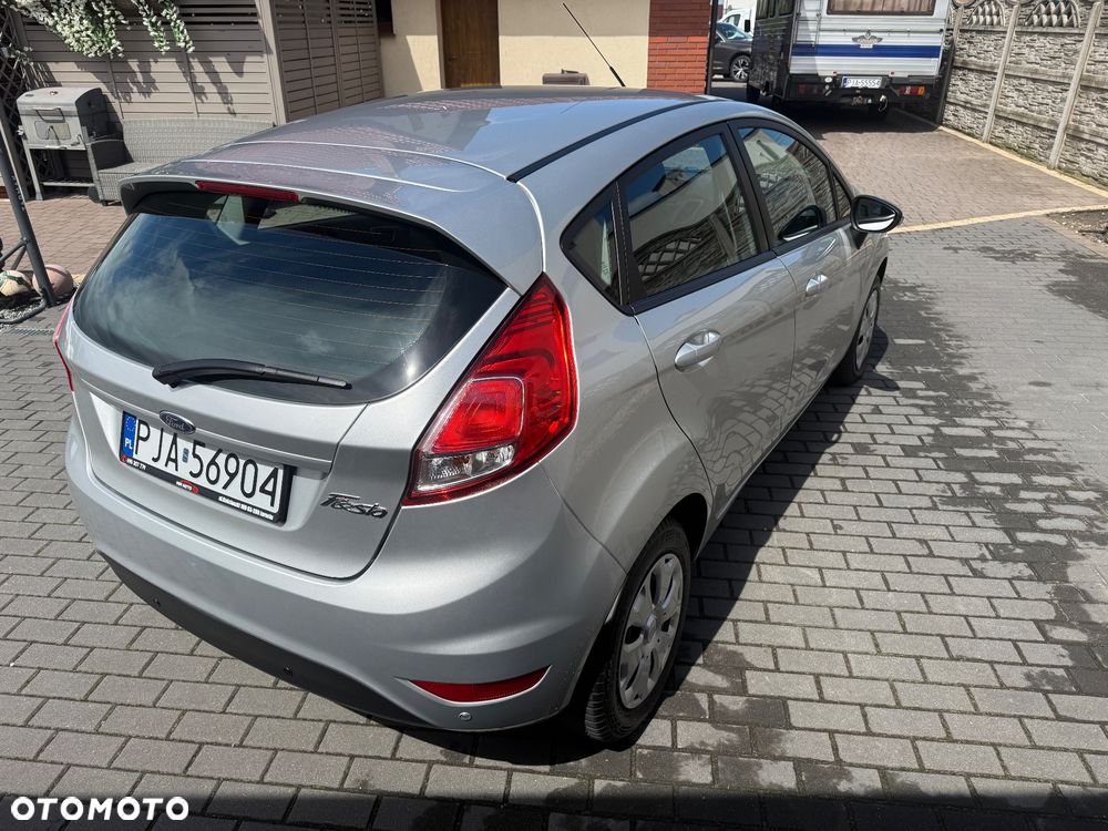 Ford Fiesta - 5