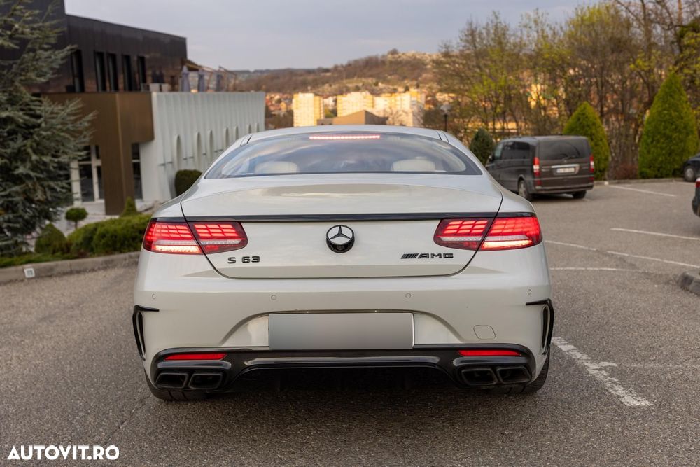 Mercedes-Benz S 63 AMG - 11