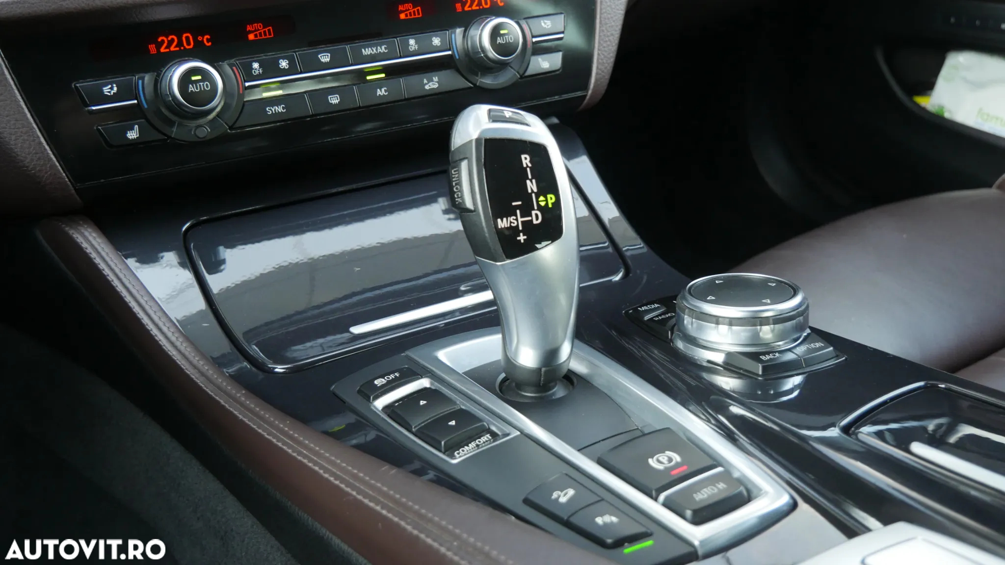 BMW Seria 5 535d xDrive AT - 25