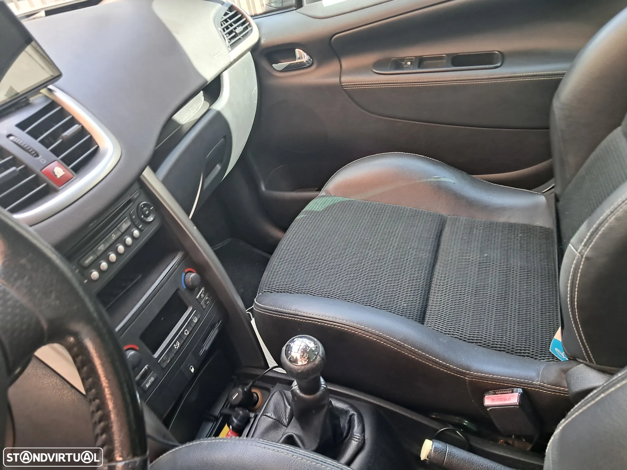 Peugeot 207 SW - 5