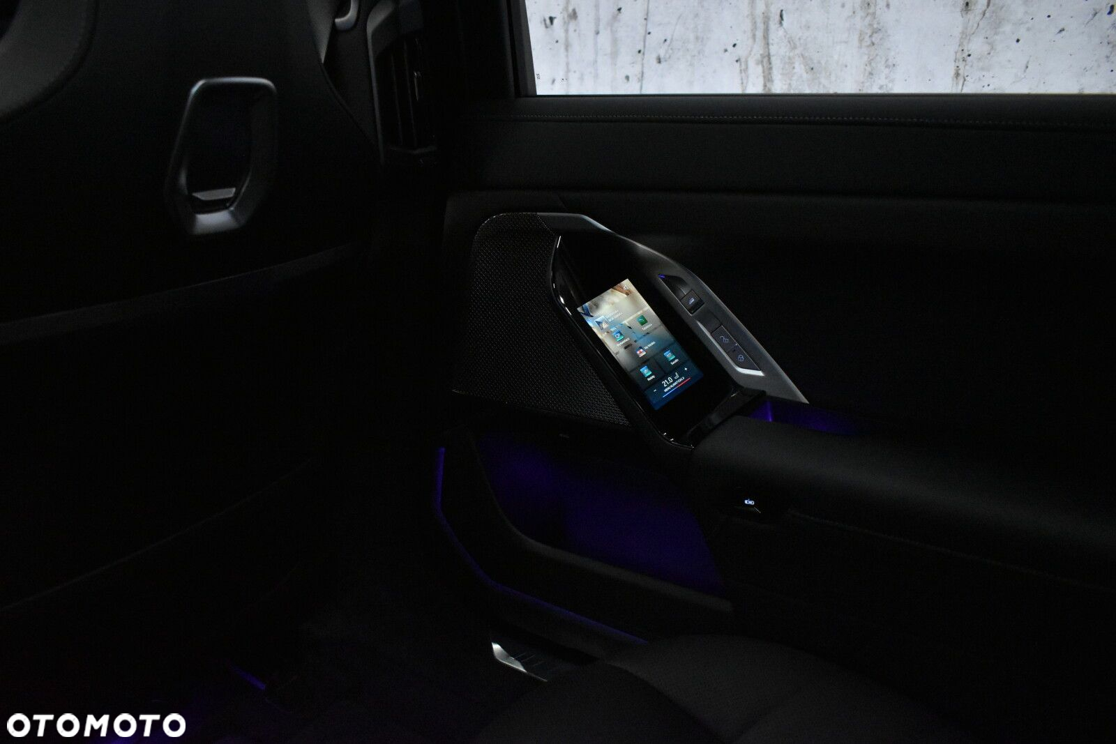 BMW Seria 7 - 29
