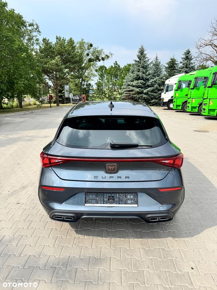 Cupra Leon 1.5 TSI - 8