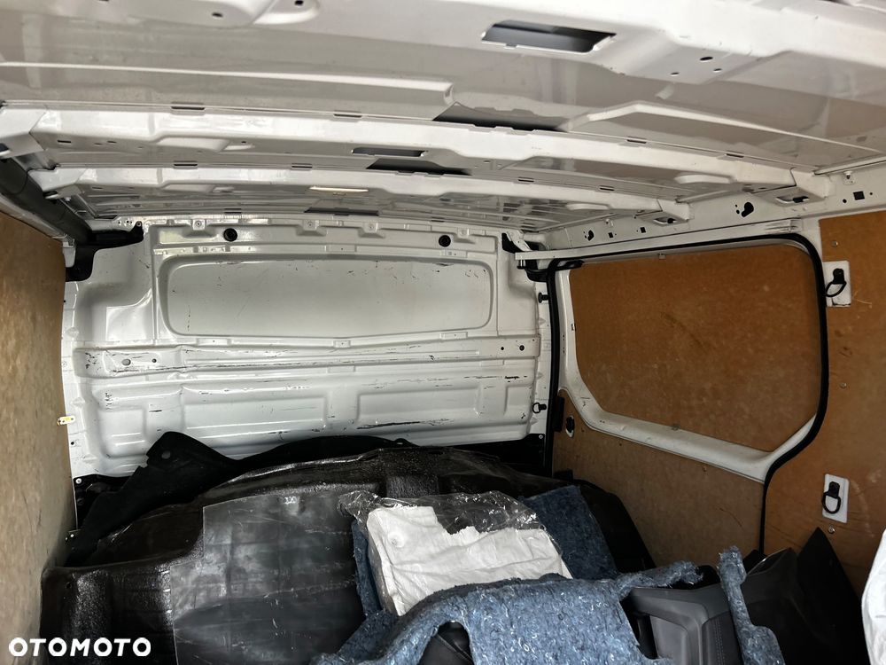 Renault TRAFIC - 23