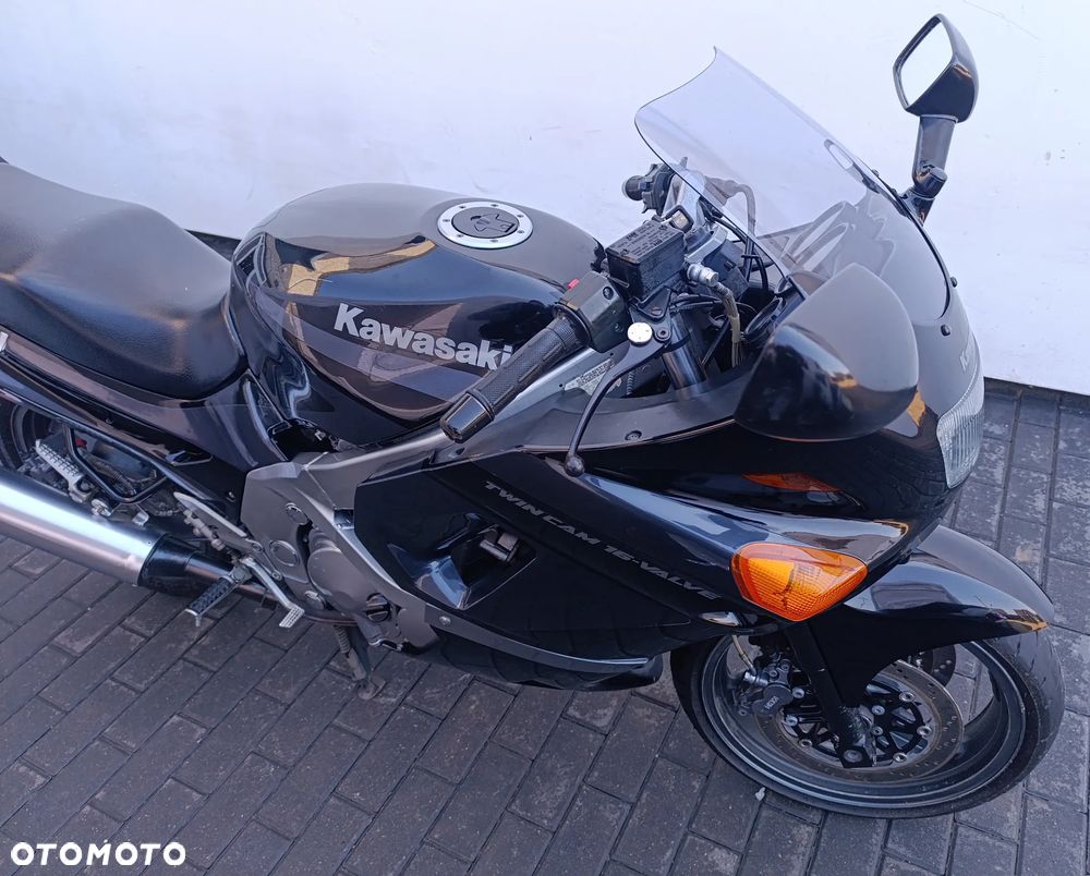 Kawasaki ZZR - 24