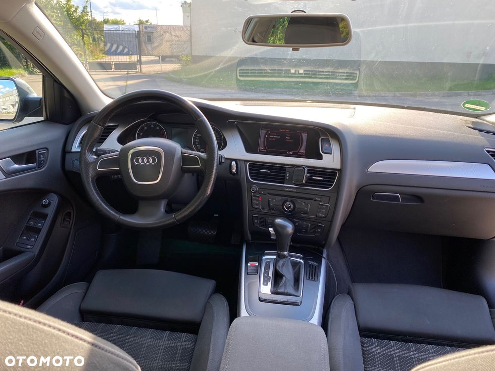 Audi A4 Avant - 7