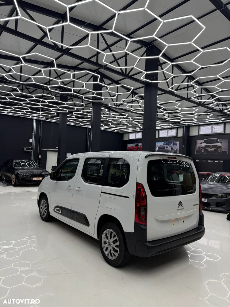 Citroën Berlingo 1.2 PureTech 110 S&S BVM6 Feel - 2
