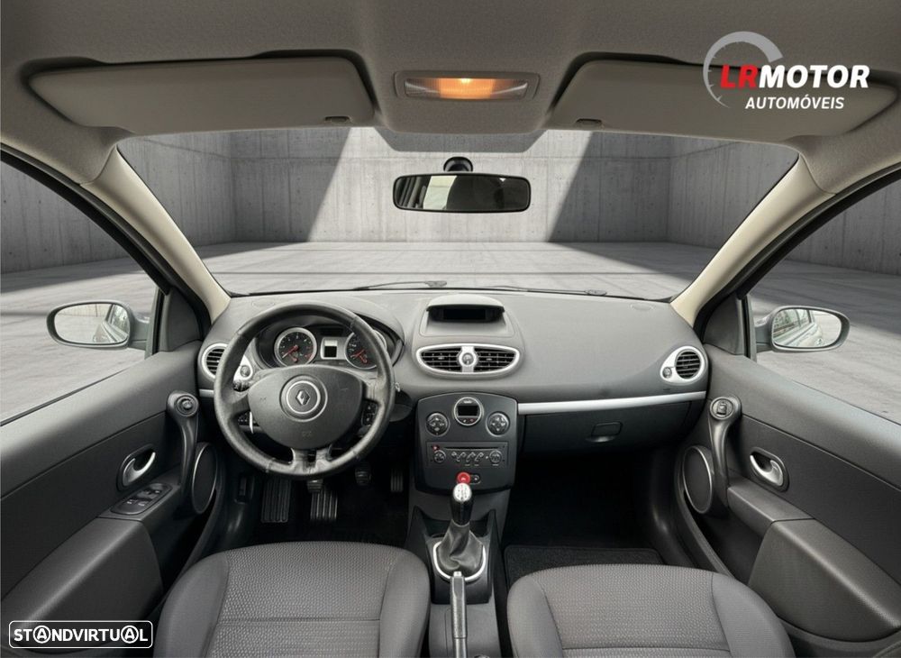 Renault Clio 1.5 dCi Dynamique S - 6