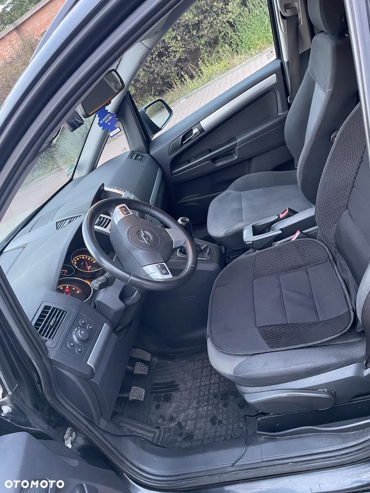 Opel Zafira - 6