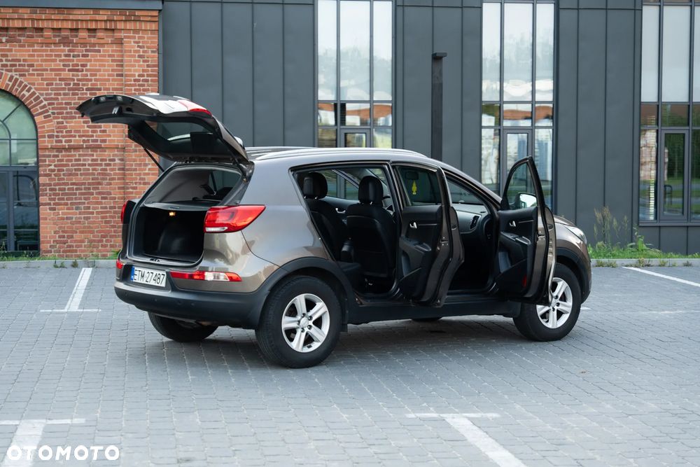 Kia Sportage 1.6 GDI Business Line L 2WD - 12