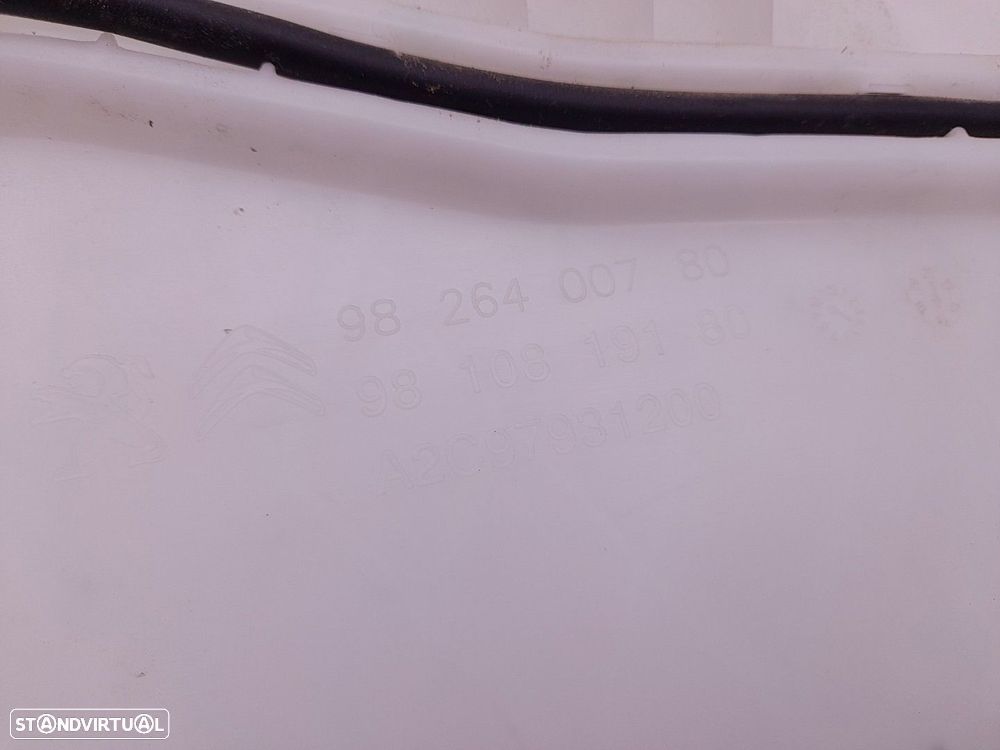 Reservatório / depósito água limpa vidros PEUGEOT 3008 II (M_) - 3