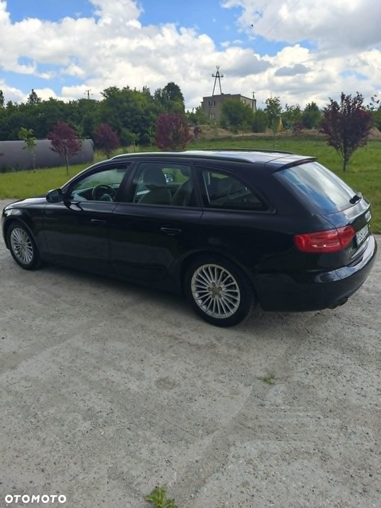 Audi A4 Avant - 6