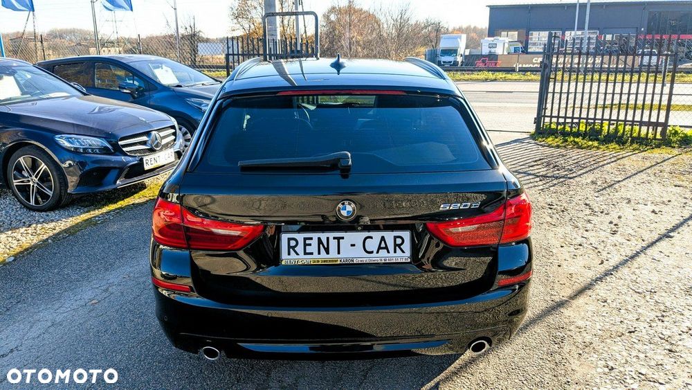BMW Seria 5 520d Luxury Line sport - 38