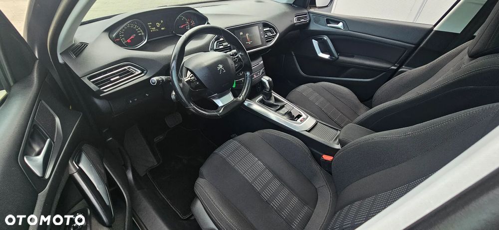 Peugeot 308 - 7