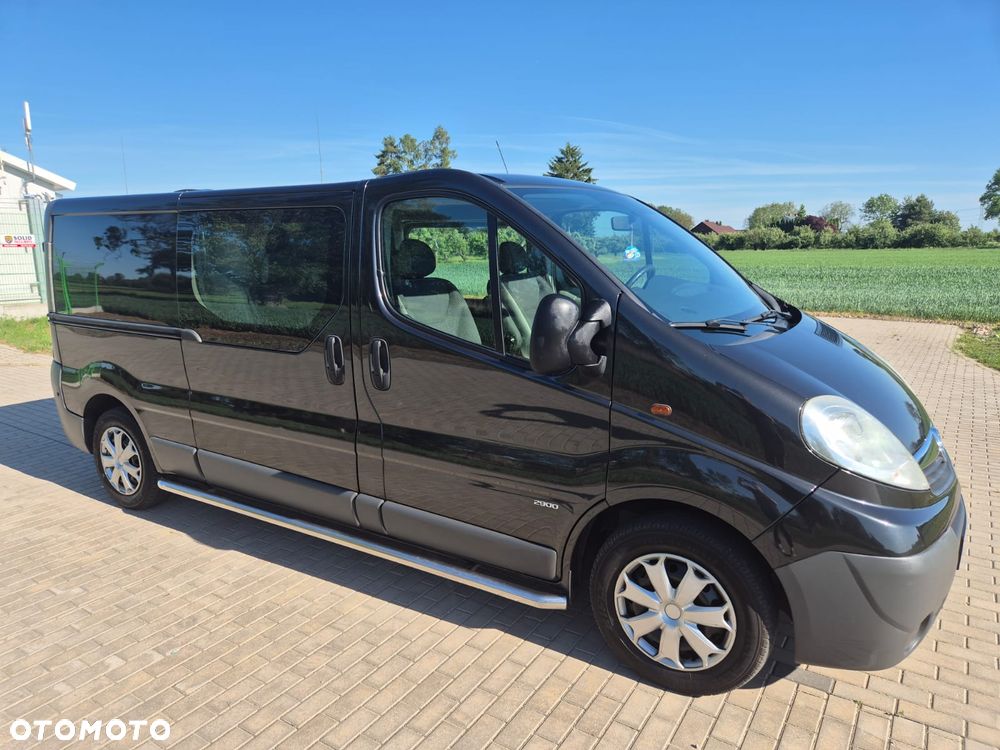 Opel Vivaro - 10