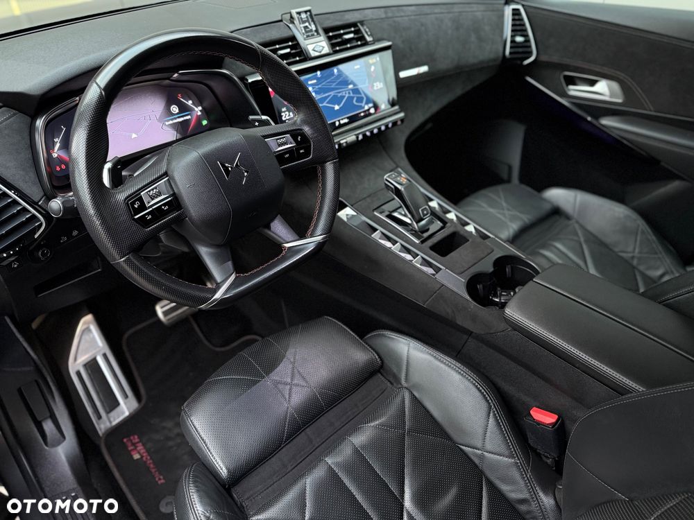 DS Automobiles DS 7 Crossback 1.6 PureTech Performance Line + - 6