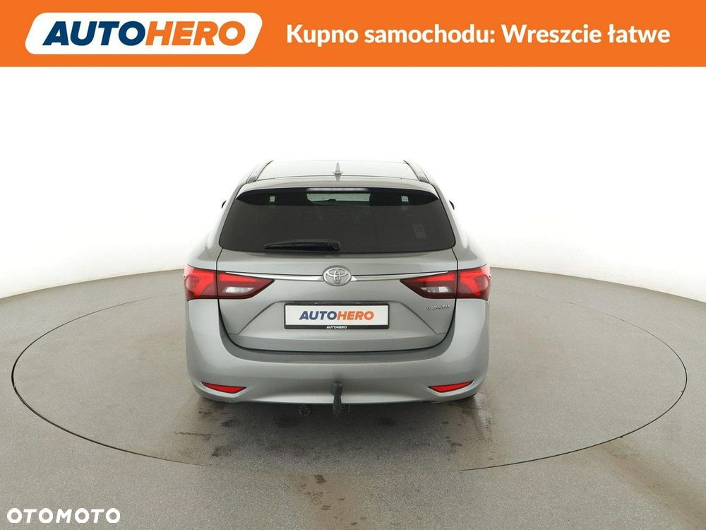 Toyota Avensis 1.8 Multidrive S Executive - 7