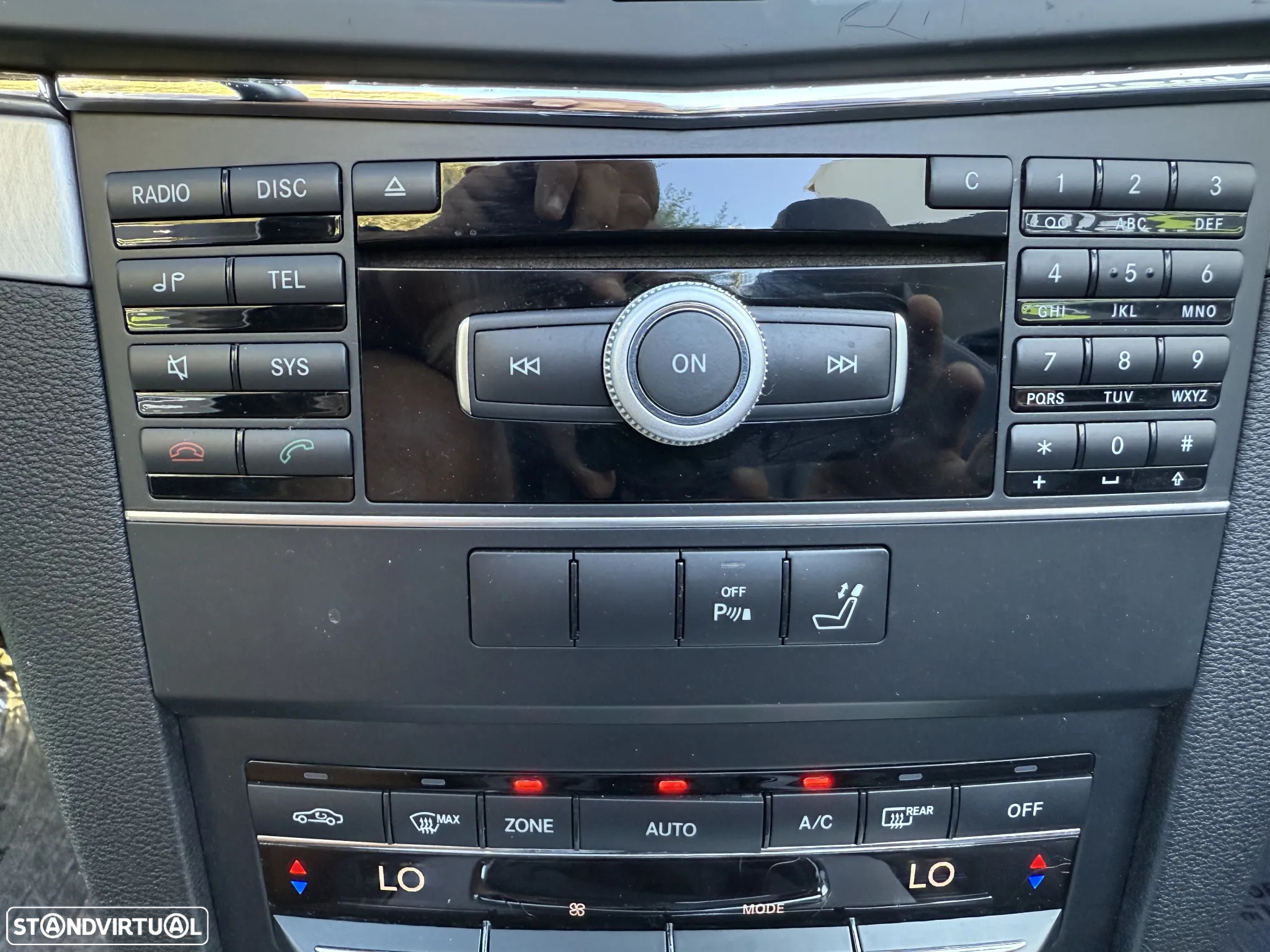 Mercedes-Benz E 220 CDi Avantgarde BlueEfficiency - 34