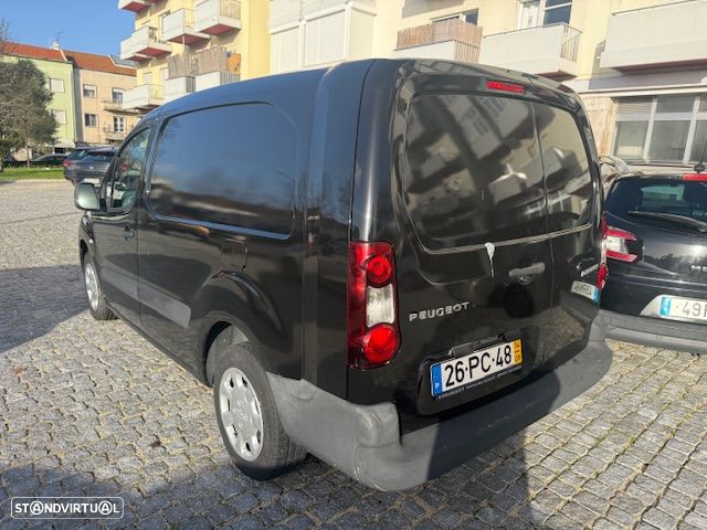 Peugeot BERLINGO 1.6 HDI 3L LONGA (90CV) - 11