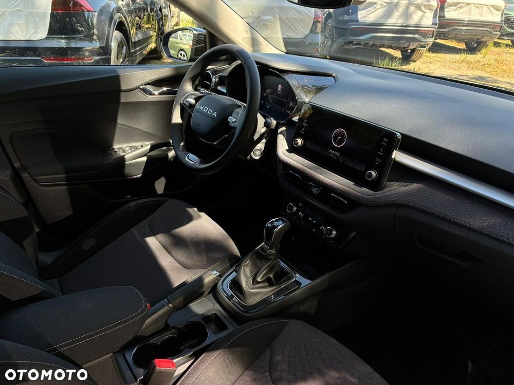 Skoda Fabia - 25