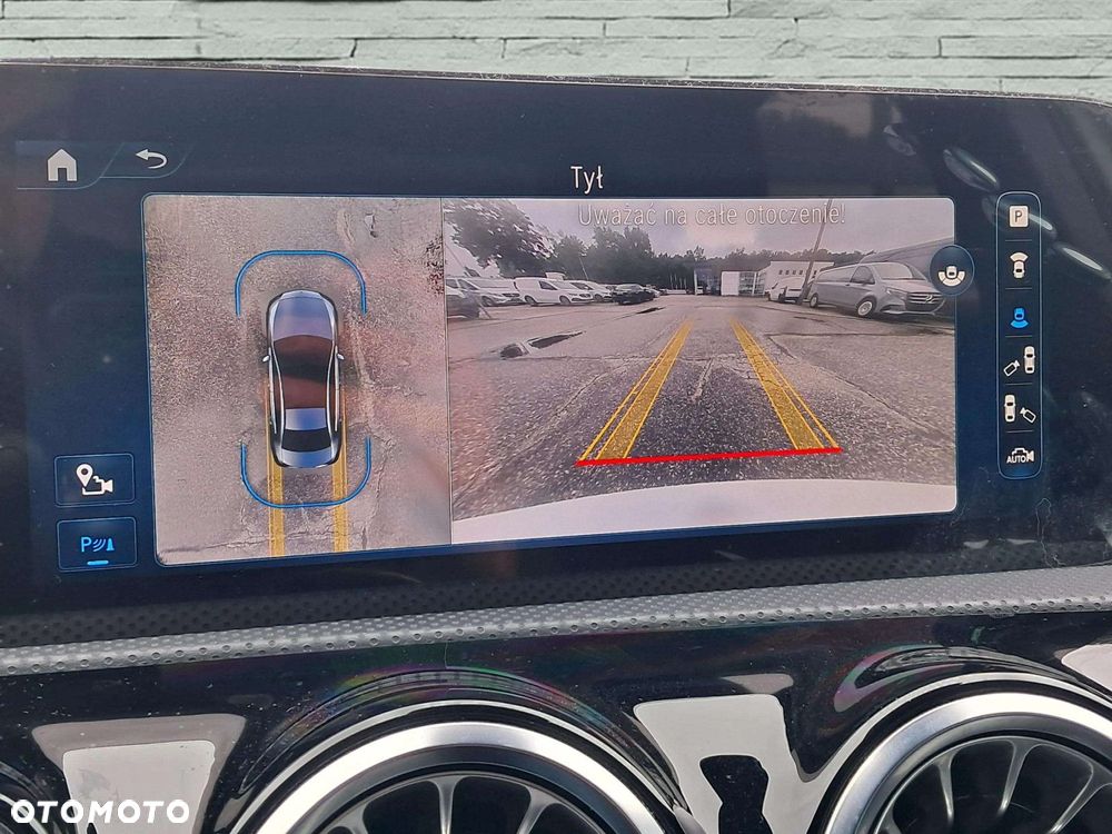 Mercedes-Benz Klasa A 200 AMG Line 7G-DCT - 15