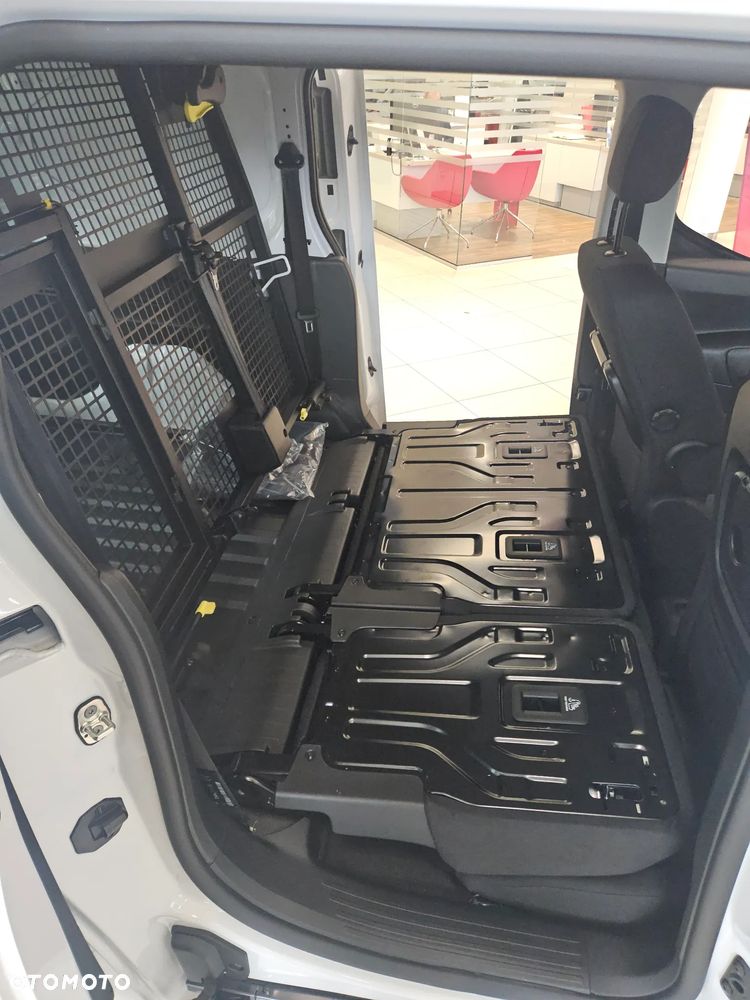 Toyota Proace City - 10