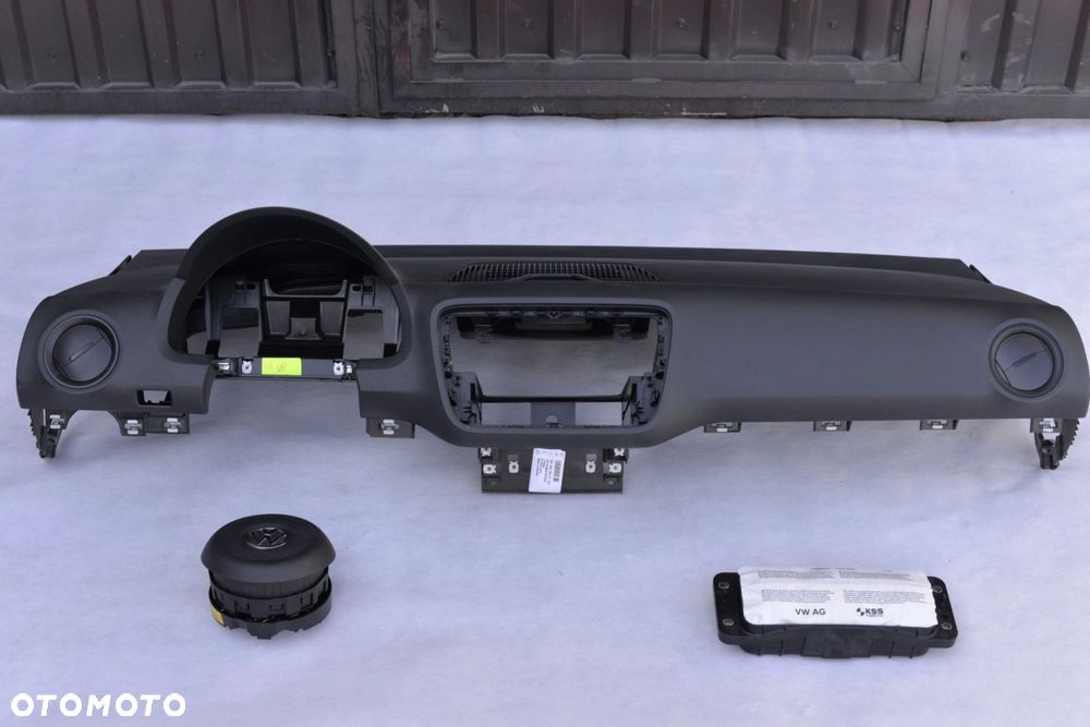 MASKA ZDERZAK BŁOTNIK LAMPA REFLEKTOR H7 PAS BELKA VW UP - 11