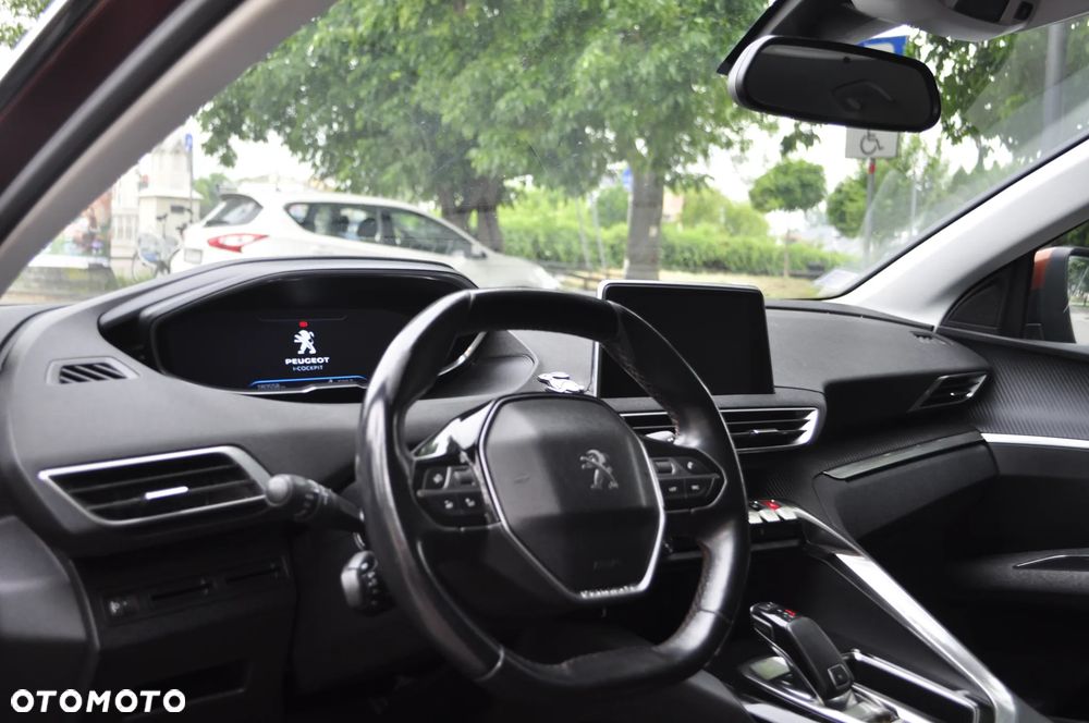 Peugeot 3008 1.6 BlueHDi Allure S&S EAT6 - 8