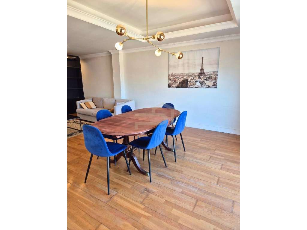 Apartamento T3 remodelado, para arrendamento na Rua Artur Cupertino... - Grande imagem: 3/27