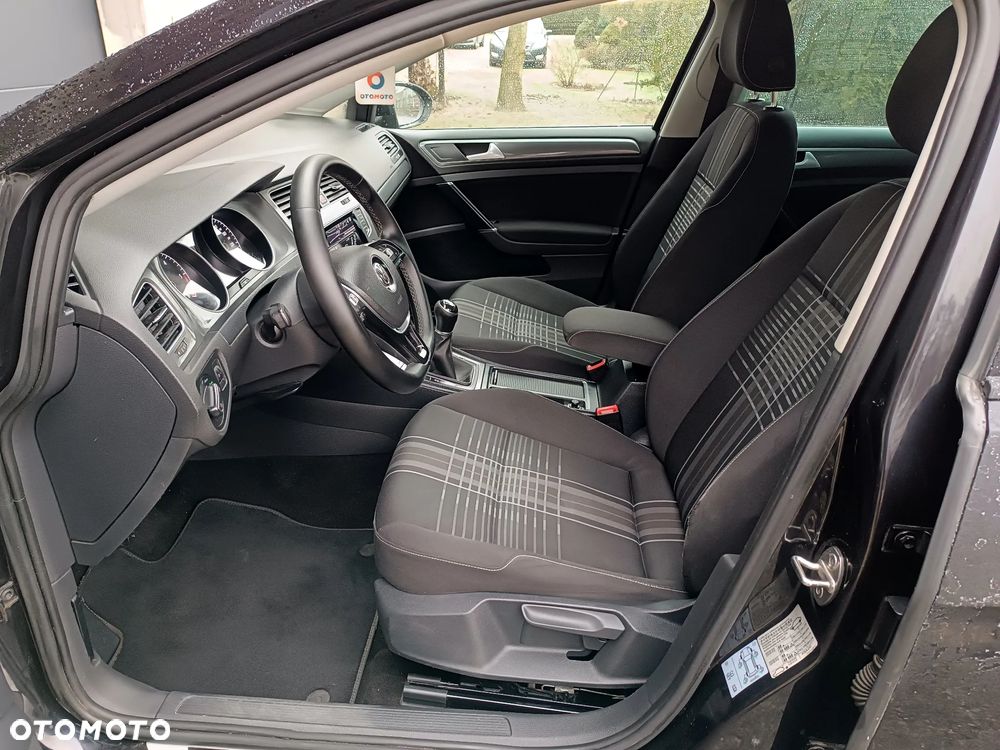 Volkswagen Golf 2.0 TDI BlueMotion Technology Lounge - 11