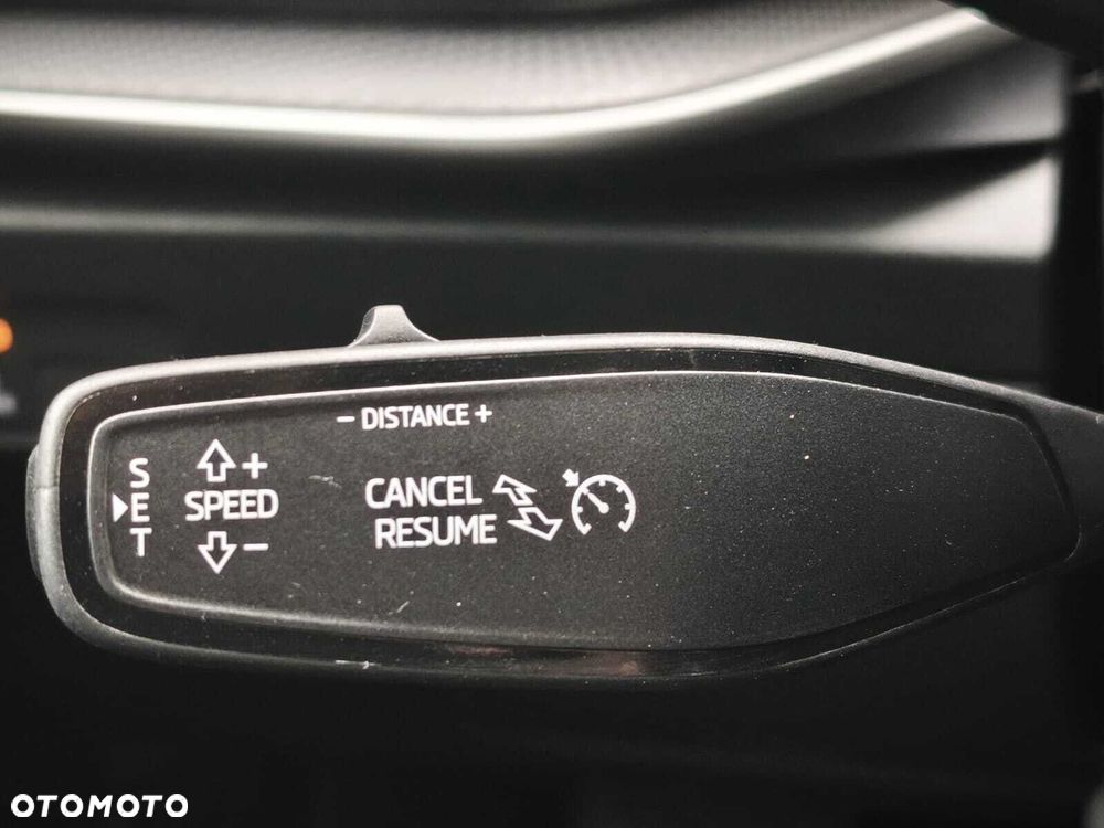 Skoda Superb 2.0 TDI SCR Selection DSG - 21
