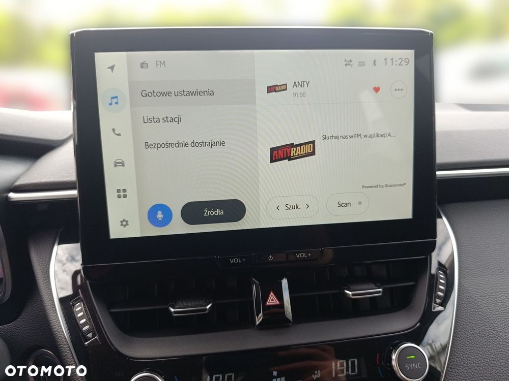 Toyota Corolla 1.8 Hybrid Comfort - 28