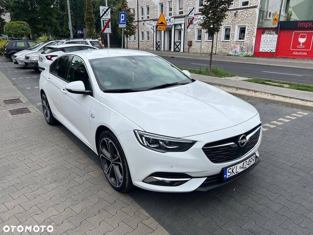 Opel Insignia 2.0 CDTI Cosmo - 3