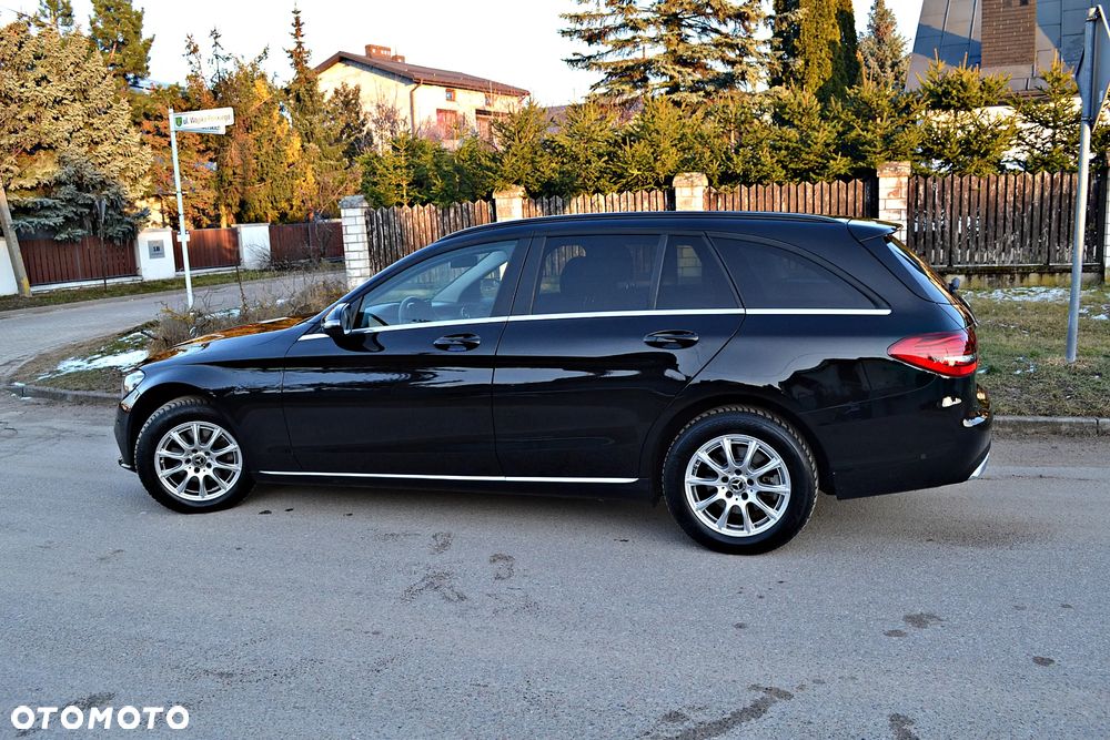 Mercedes-Benz Klasa C 220 d 9G-TRONIC Exclusive - 12