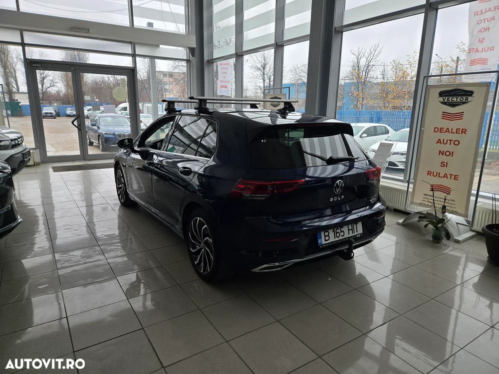 Volkswagen Golf 1.5 eTSI ACT DSG MHEV Style - 24