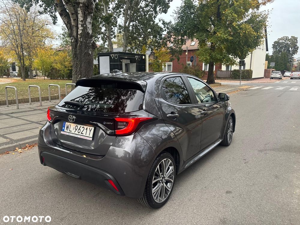 Toyota Yaris - 11