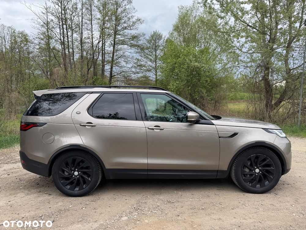Land Rover Discovery - 4