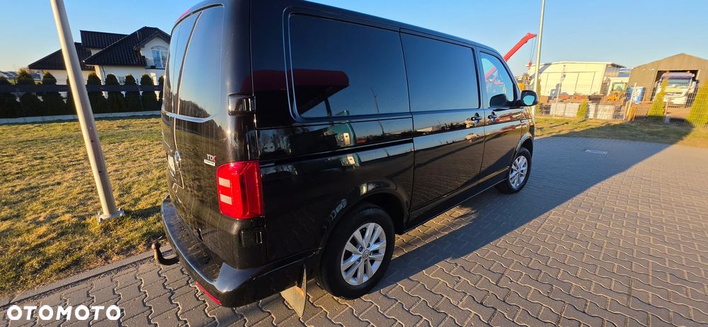 Volkswagen Transporter - 2