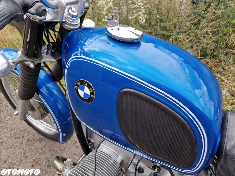 BMW R - 7