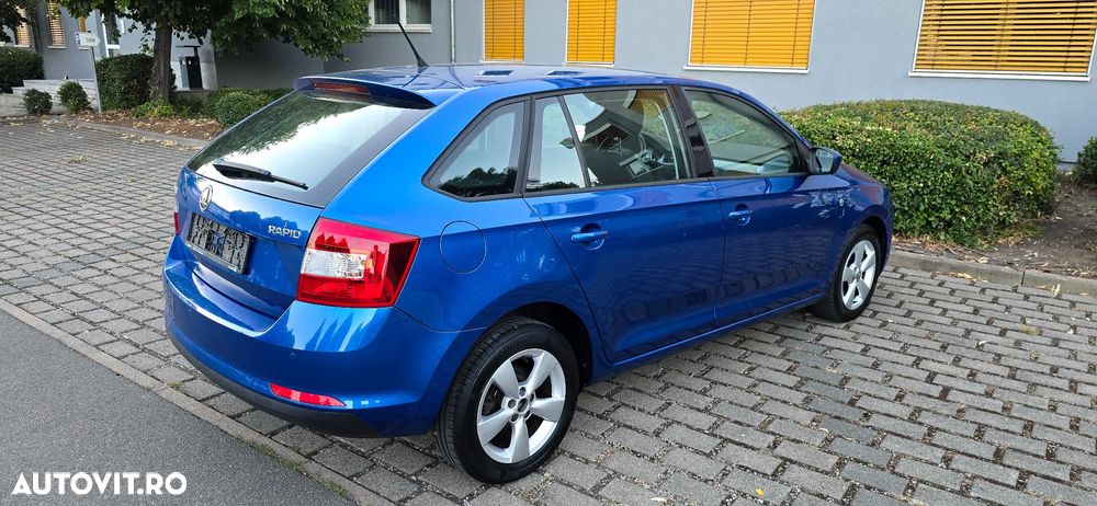 Skoda RAPID 1.6 TDI Edition Green tec - 3