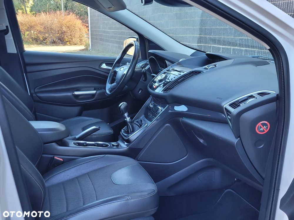 Ford Kuga 2.0 TDCi FWD Titanium Plus - 7