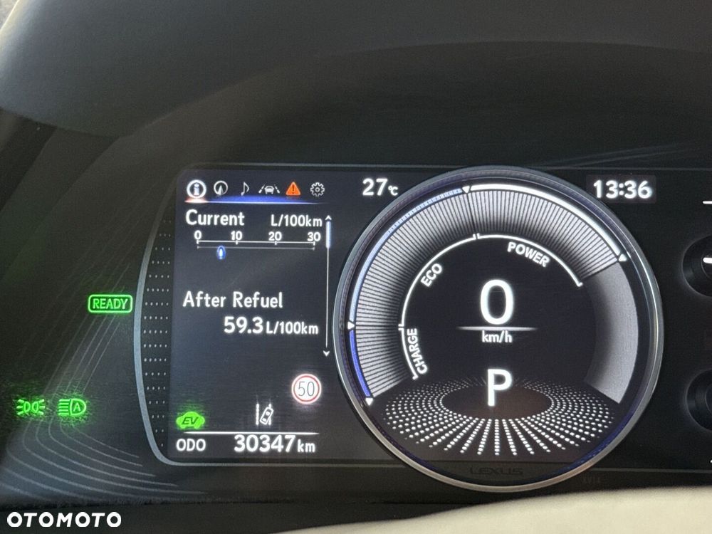 Lexus ES 300h Business Edition - 18
