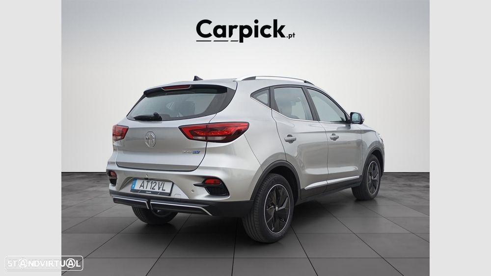 MG ZS EV 72.6 kWh Luxury OBC 11 kW - 6