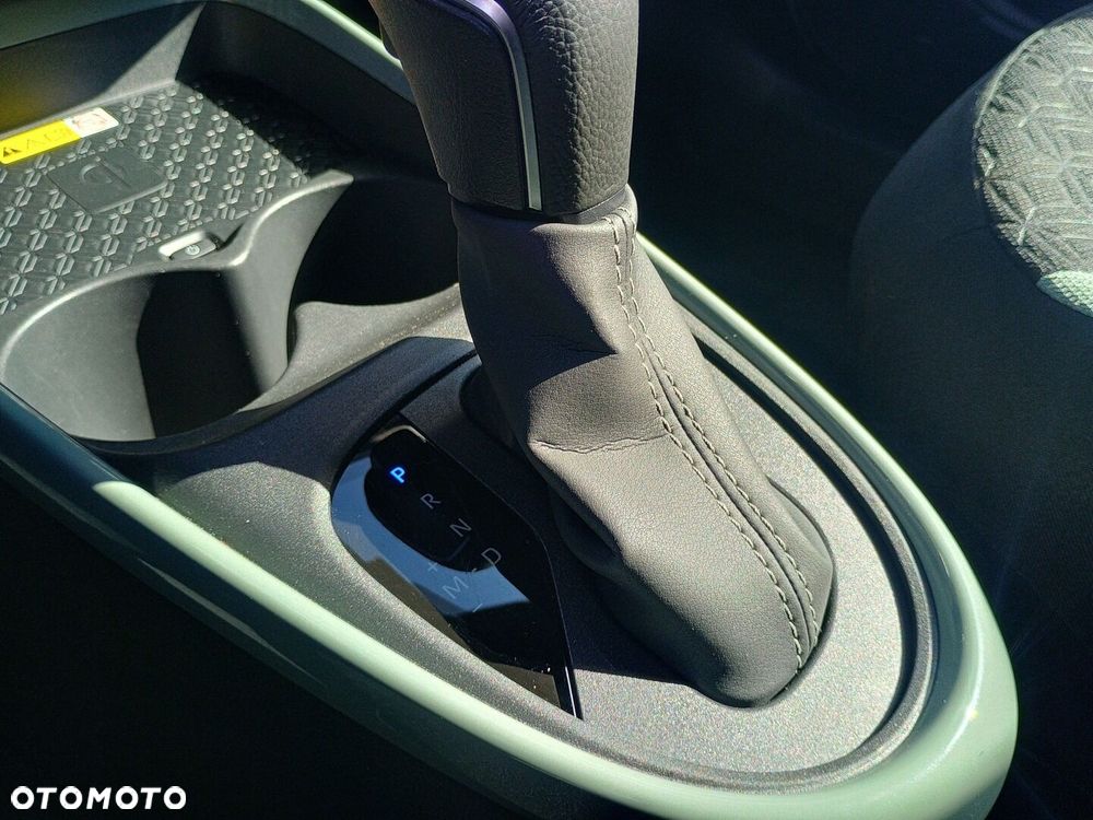 Toyota Aygo X 1.0 VVT-i Style CVT - 25